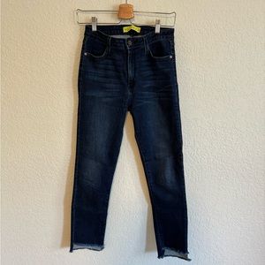 William B Stretchy Cut Hem High Waist Jeans, Size 28